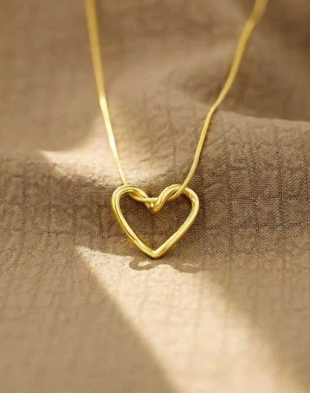 "Two Souls, One Heart" - Anti-Tarnish Gold & Silver Heart Necklace