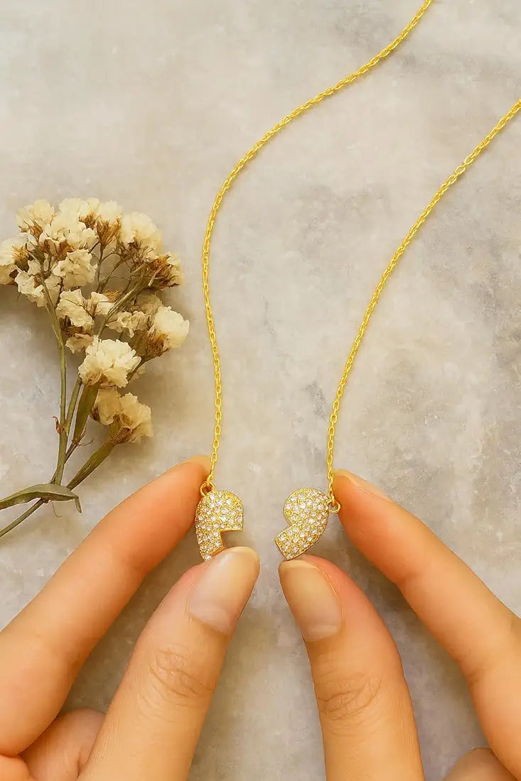 Two Souls, One Heart – Handcrafted Diamond-Studded Couple’s Necklace Set 👩‍❤️‍👨✨