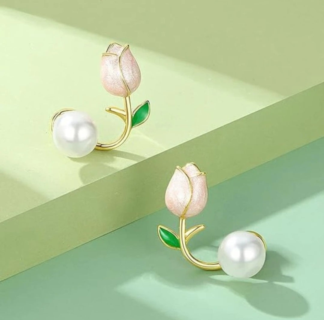 ✨Tulip Pearl Earrings – A Love in Full Bloom 🌷🤍