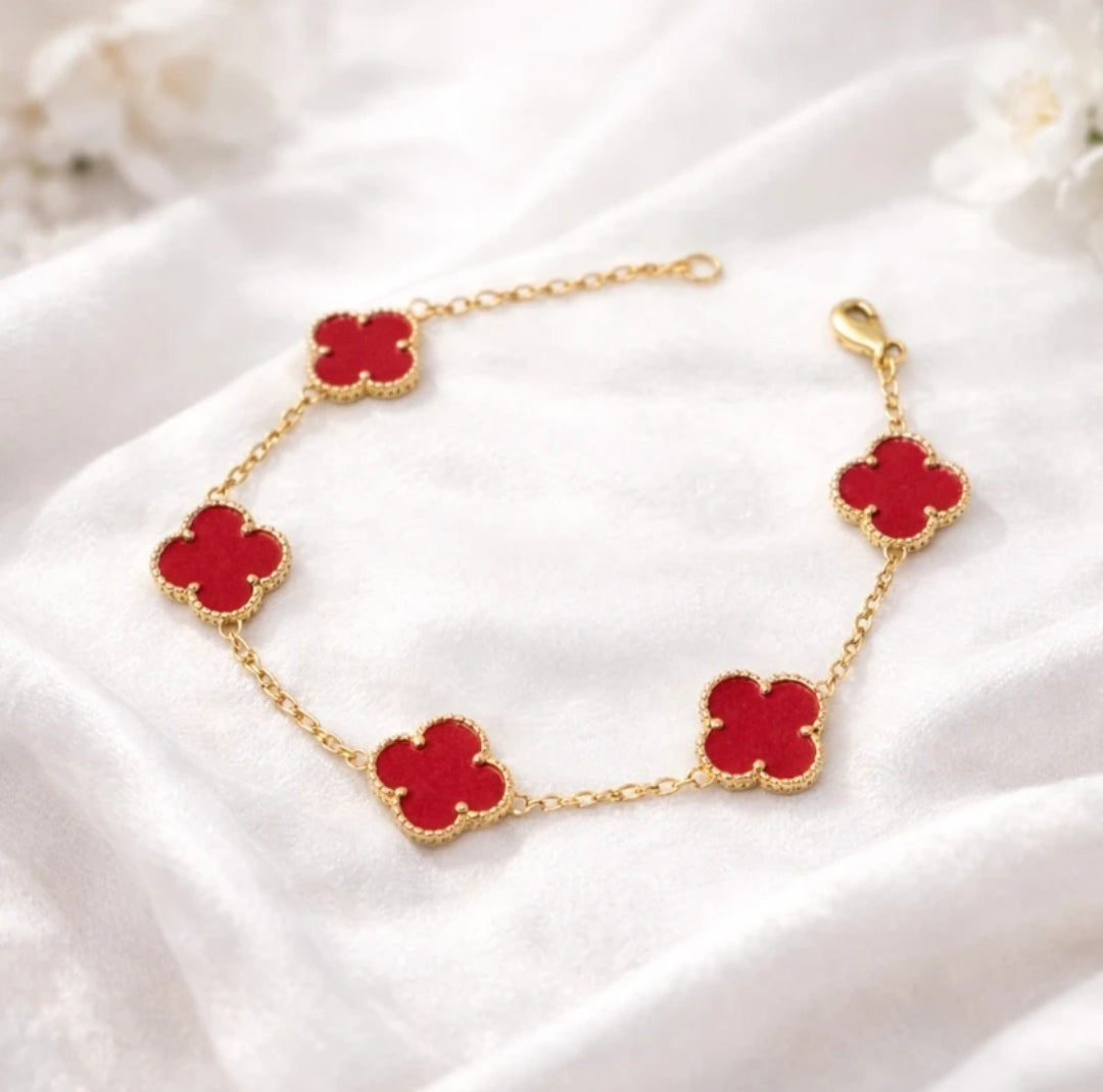 ✨ The "Aura of Luck" Red Clover Bracelet – A Timeless Promise in Gold & Ruby Red 🍀❤️