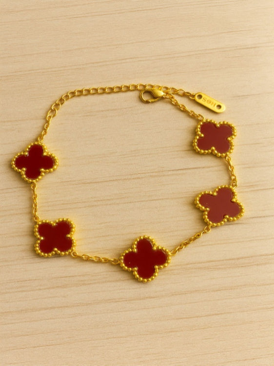 ✨ The "Aura of Luck" Red Clover Bracelet – A Timeless Promise in Gold & Ruby Red 🍀❤️